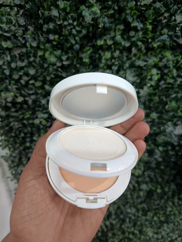 MARS MELODY COMPACT POWDER SHED NO 01