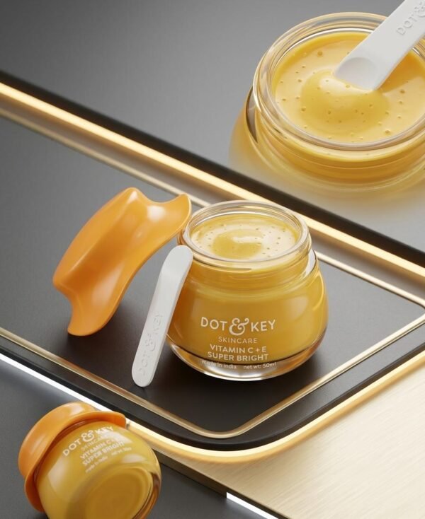 SUPER BRIGHT MOISTURIZER VITAMIN C+E (DOT&KEY)