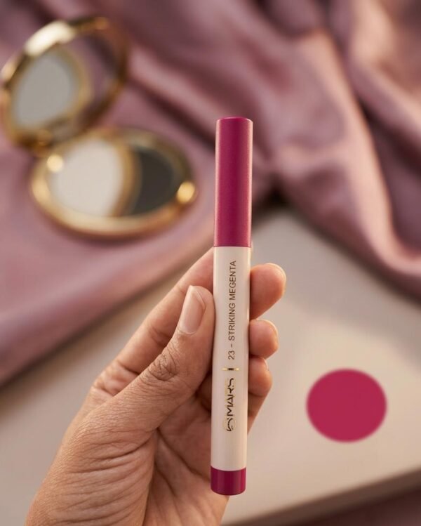 STRIKING MEGENTA 23 LIPSTICK MARS